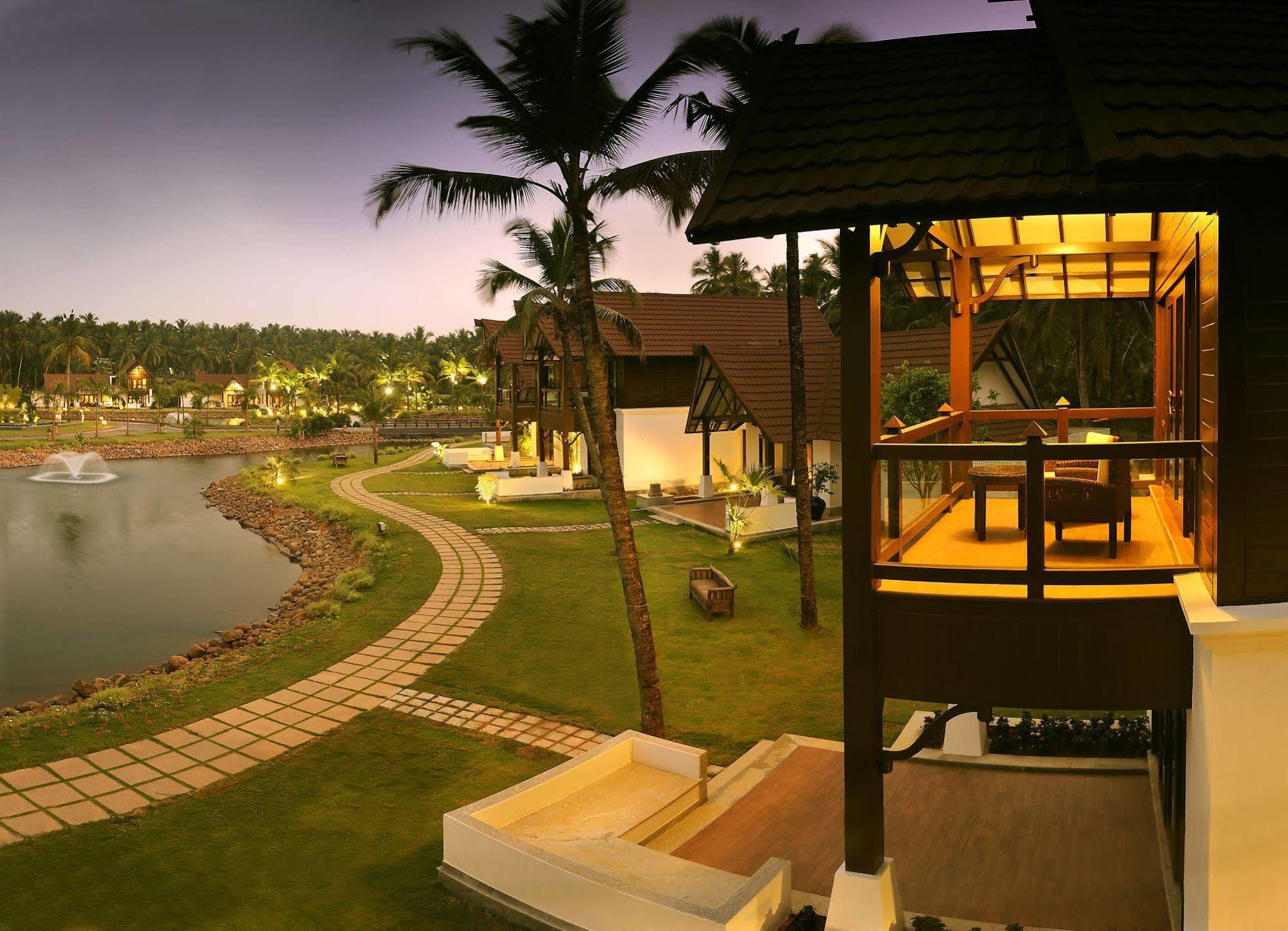 The Lalit Resort & Spa Bekal Bekal Town Extérieur photo